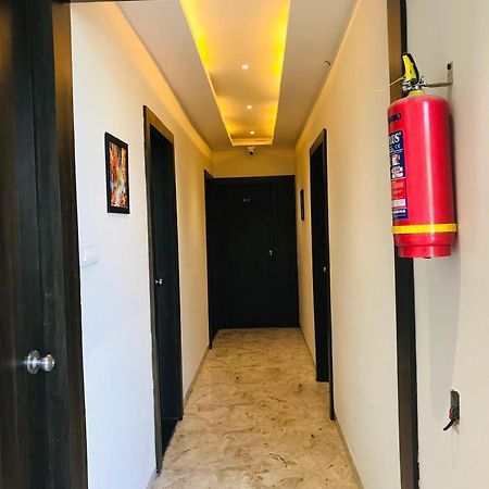 Hotel Divine Indore Buitenkant foto