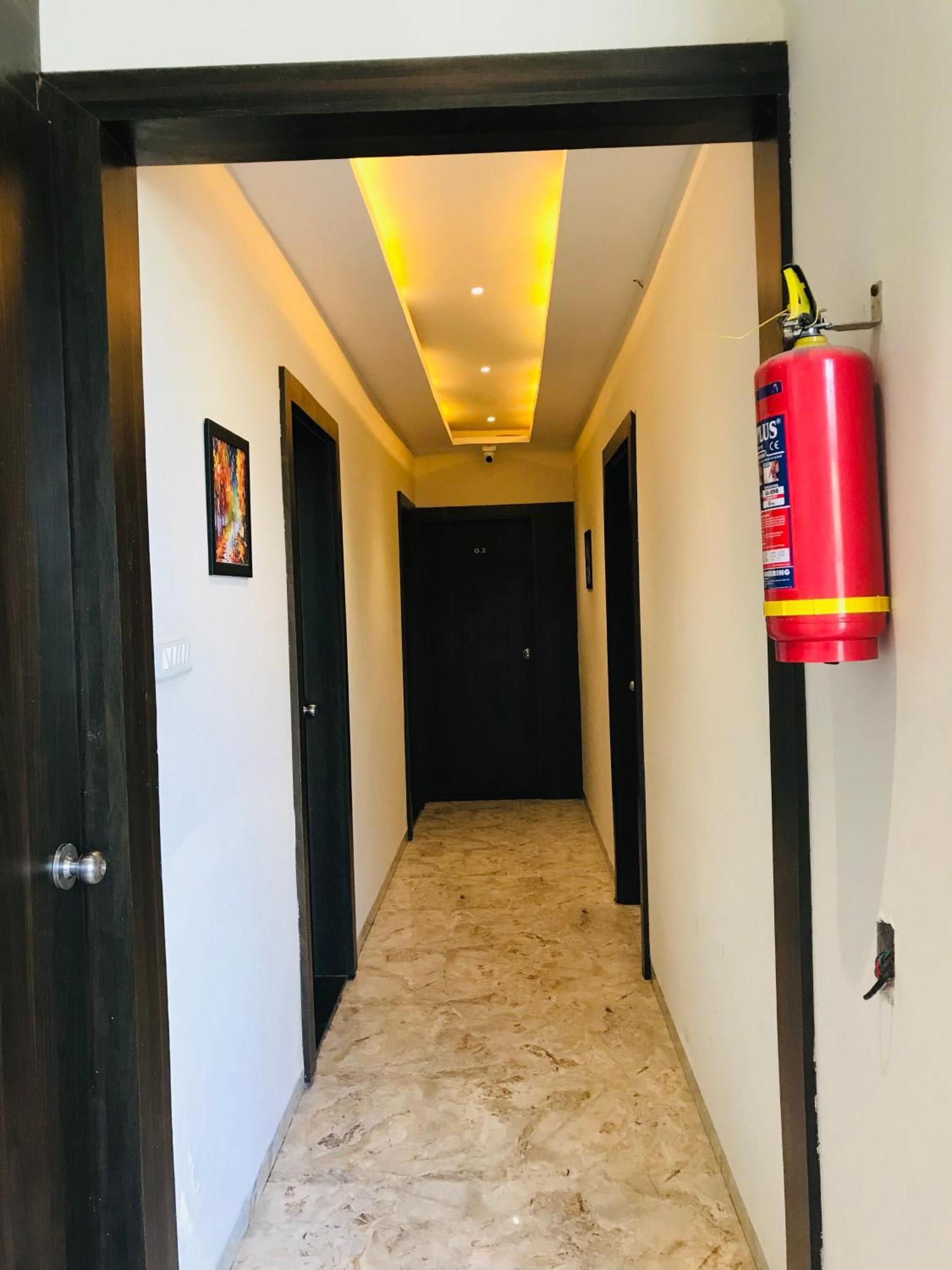 Hotel Divine Indore Buitenkant foto